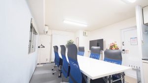 新宿駅徒歩4分 撮影や収録に使える価格の安いスタジオ| レンタルスペース「マリーナ」