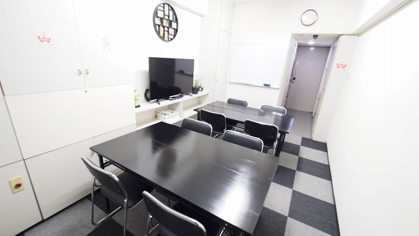 新宿 貸し会議室 レンタルスペース MOON 教室 ワークショップ 向けレイアウト